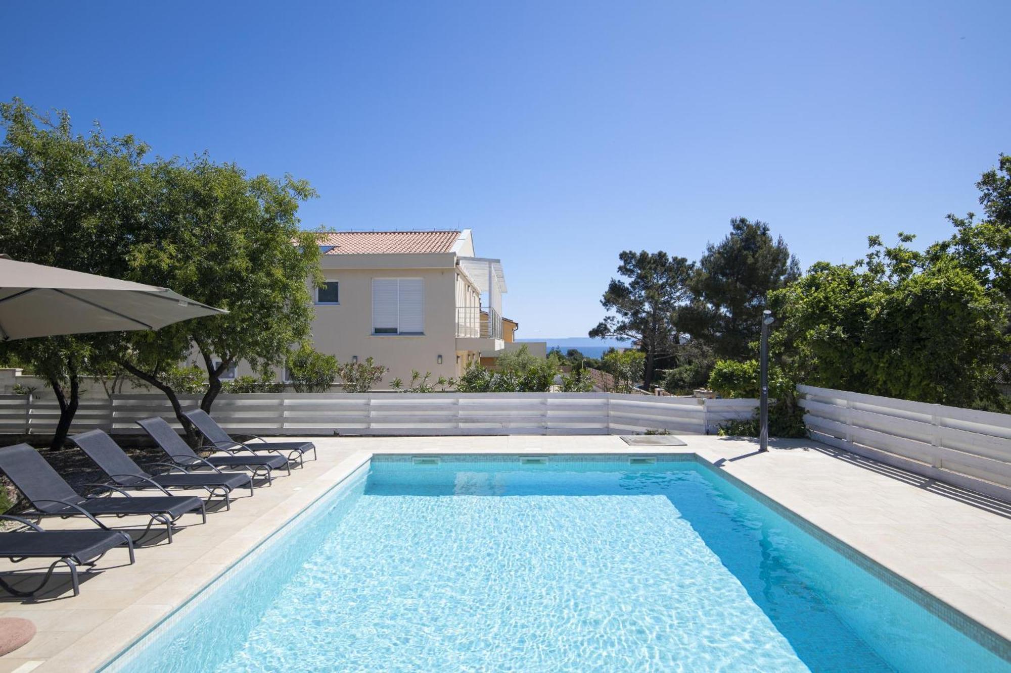 Villa Bella - Beautiful And Modern House With Pool, Souna, Jacuzzi & Playground, Liznjan - Istra Luaran gambar